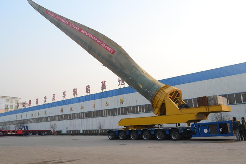 2.43-meter-wide self propelled modular transporters SPMT